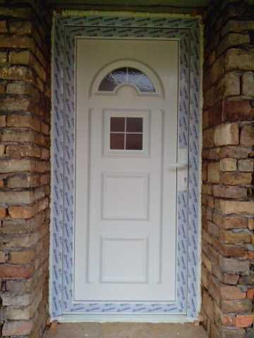 PVC vrata
